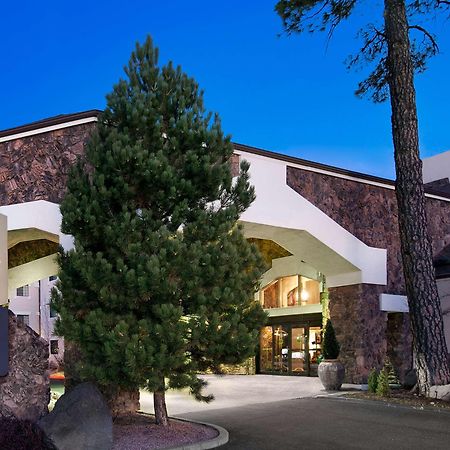 Embassy Suites By Hilton Flagstaff Bagian luar foto